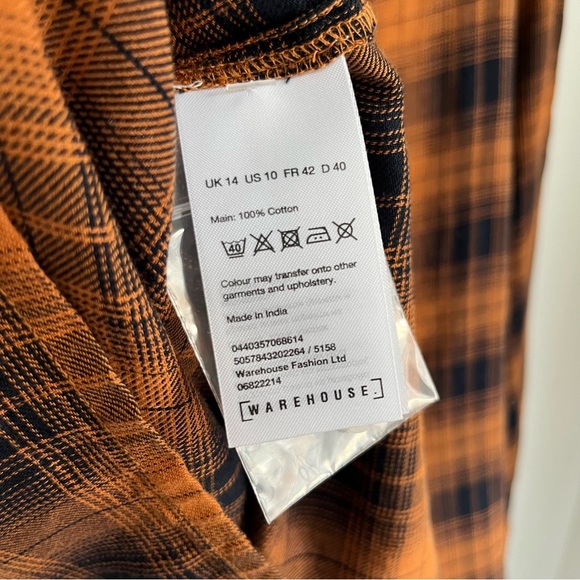 Warehouse Blouse
Size 14
Brown
Check Pattern
Frill Detail - Picture 7 of 7